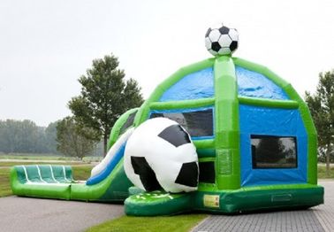 Tuyệt vời bóng đá inflatable nhảy lâu đài kết hợp với trượt nước